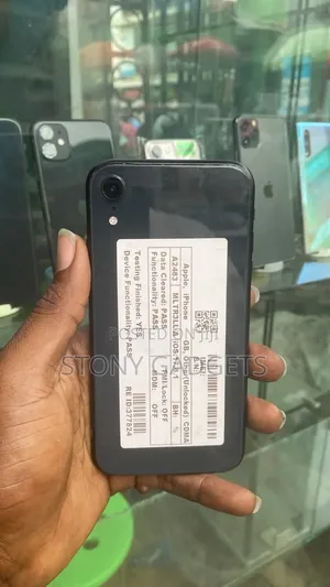Apple iPhone XR 128 GB Black