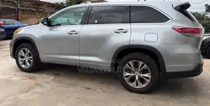 Toyota Highlander 2015 Silver