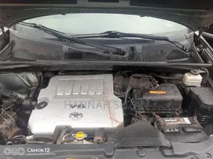 Toyota Highlander Limited 2010 Gray