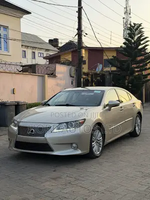 Lexus ES 350 FWD 2013 Gold