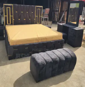 Full Set Upholstery 6 X 6 Bedframe of Peculiar Quality