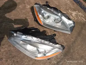 ML350 2013 Non Charger Set of Headlight