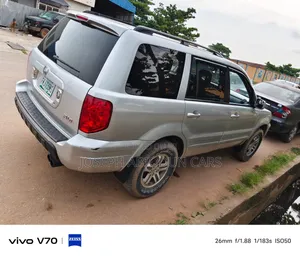 Honda Pilot 2005 Silver