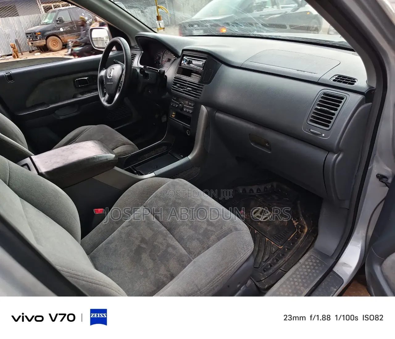 Honda Pilot 2005 Silver