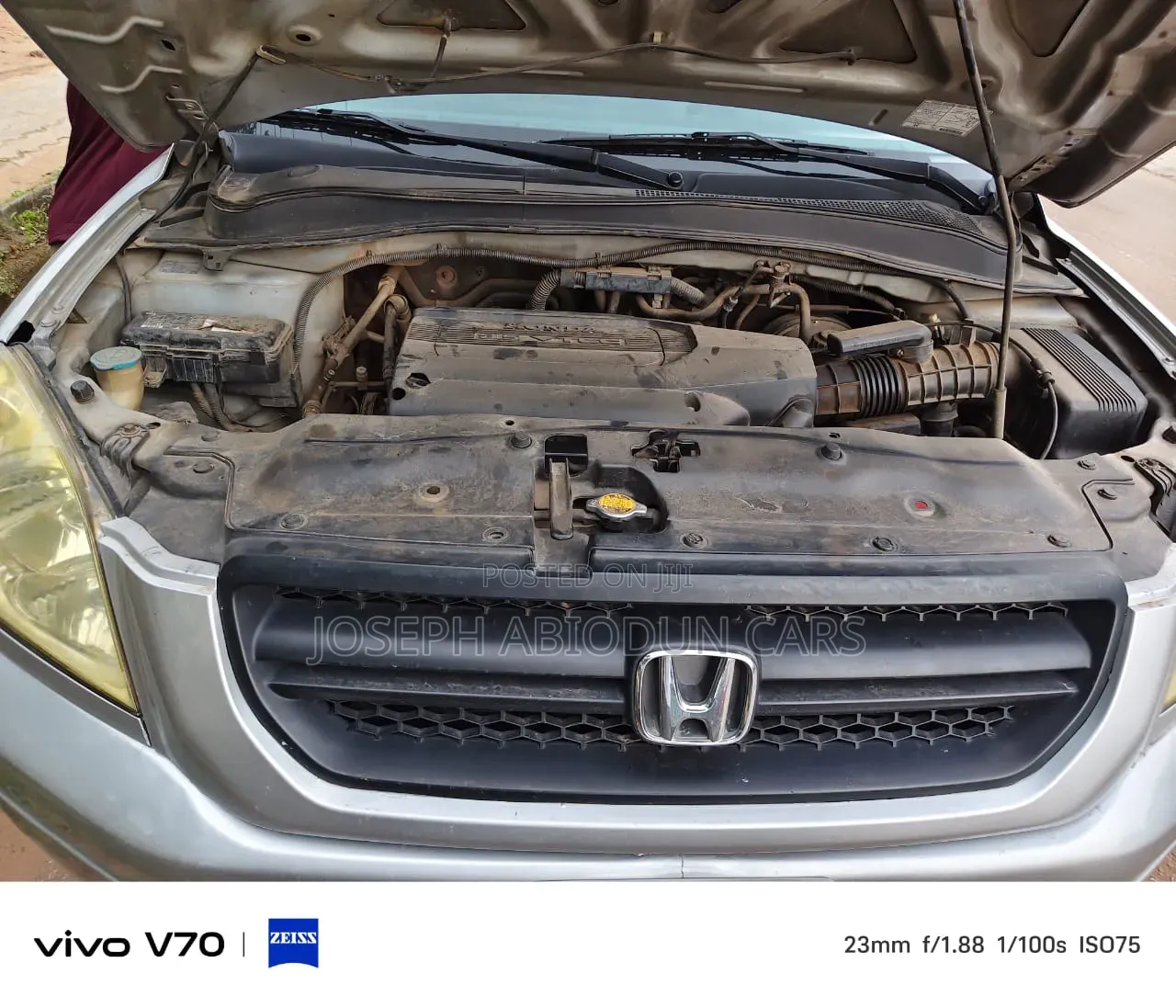 Honda Pilot 2005 Silver