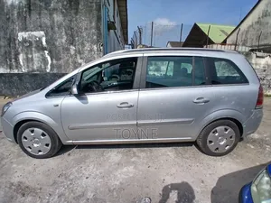 Opel Zafira 2.2 2007 Silver