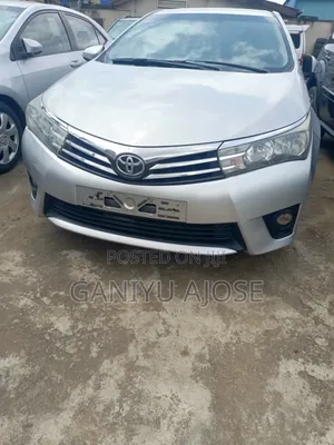 Toyota Corolla 2016 Silver