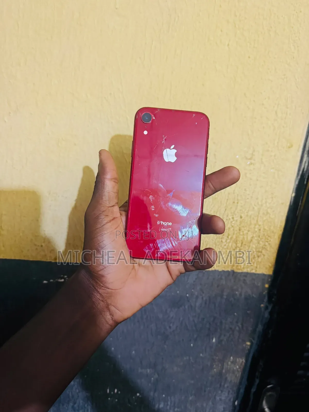 New Apple iPhone XR 64 GB Red