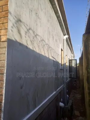 Black Cement Screeding