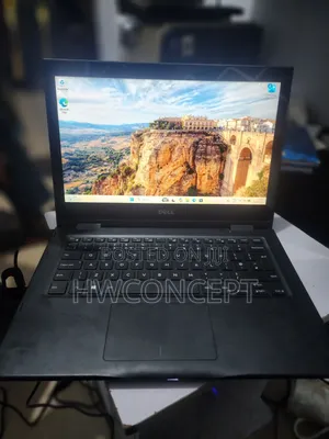 Laptop Dell Latitude 3390 2-in-1 8GB Intel Core i5 SSD 256GB