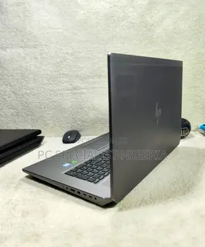 Laptop HP ZBook 17 G6 16GB Intel Core i9 SSD 512GB