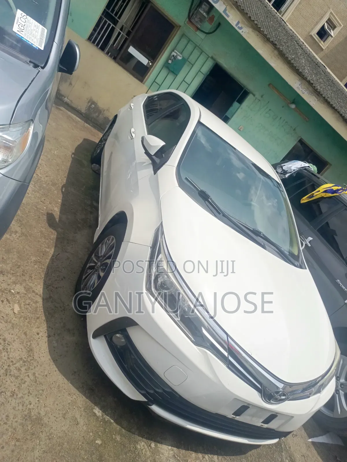 Toyota Corolla 2018 White