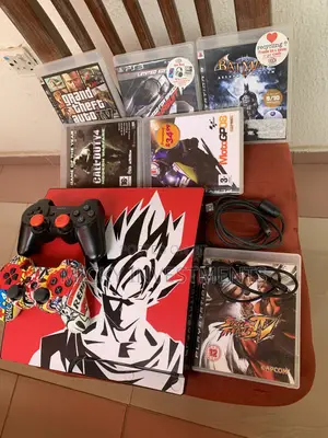 PlayStation 3 With 2 Pads, 5 Installed Games and Extra 5 CDs