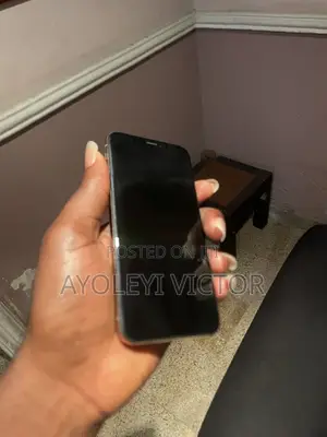Apple iPhone XS 64 GB Gold