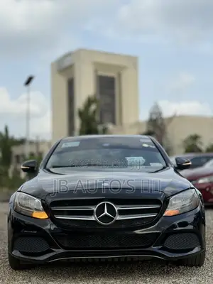 Mercedes-Benz C300 Sport 4Matic Sedan AWD (2.0L 4cyl 7A) 2017 Black