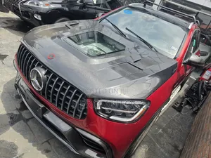 Mercedes-Benz GLC-Class 2020 Red