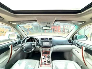 Toyota Highlander 2012 Silver