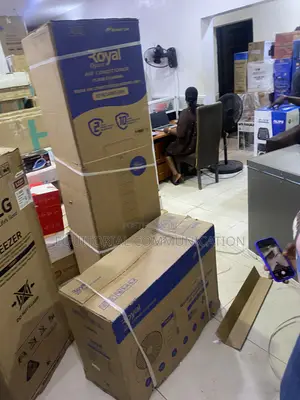 Royal EFW24MB-INV 3HP Floor-Standing Cooling Appliance