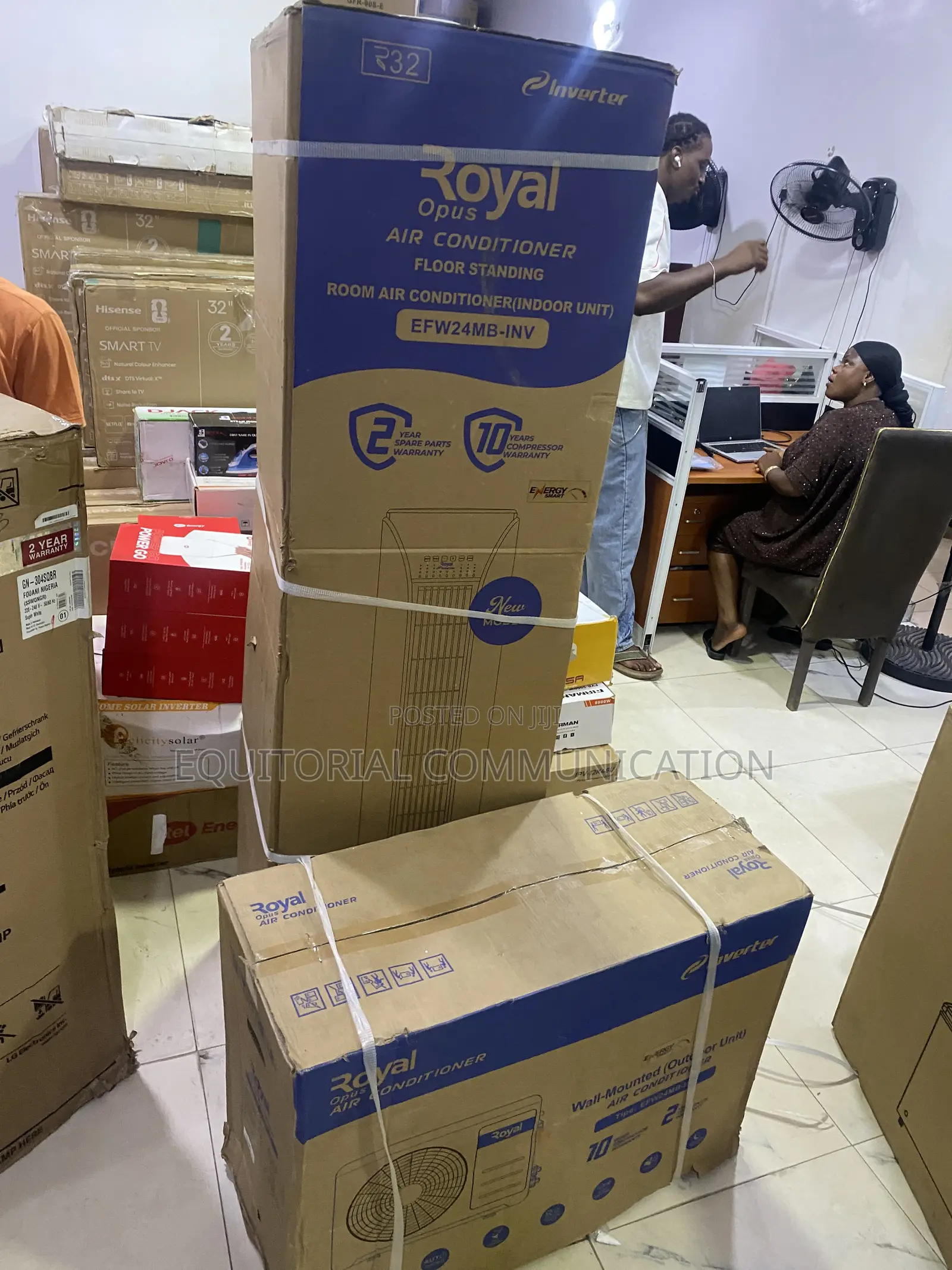 Royal EFW24MB-INV 3HP Floor-Standing Cooling Appliance