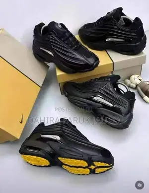 Unisex Sneakers