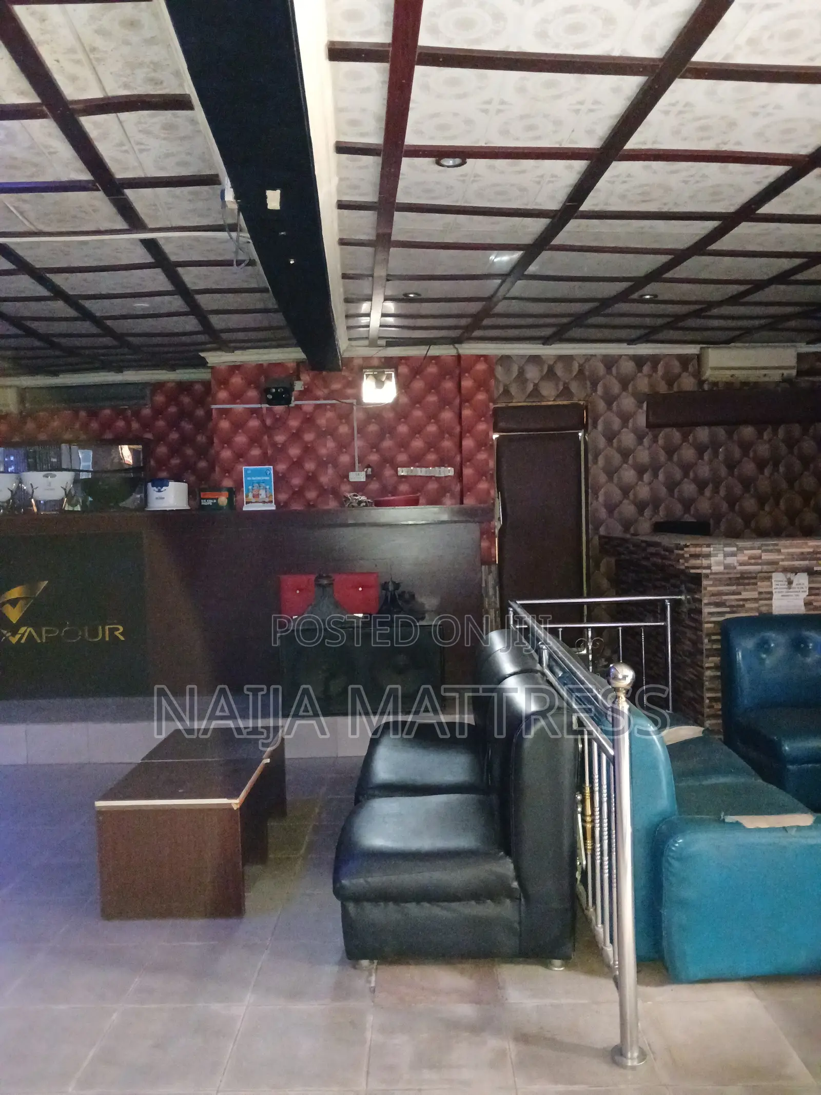 Affordable Lounge for Parties