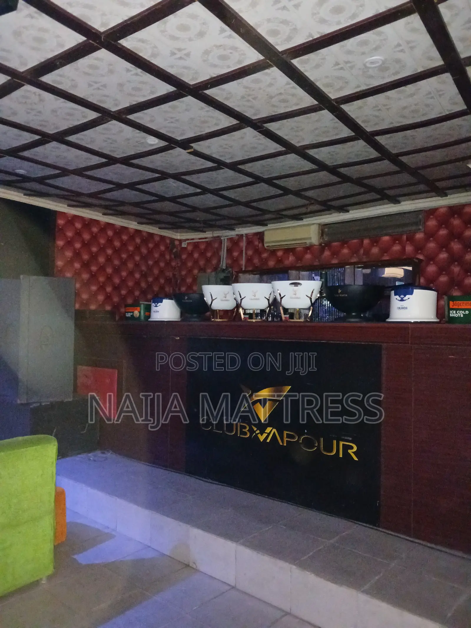 Affordable Lounge for Parties