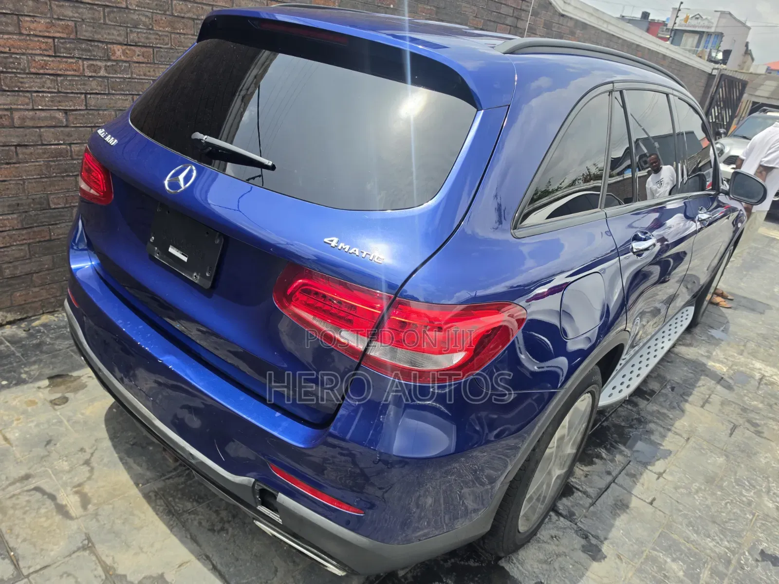 Mercedes-Benz GLC-Class 2017 Blue