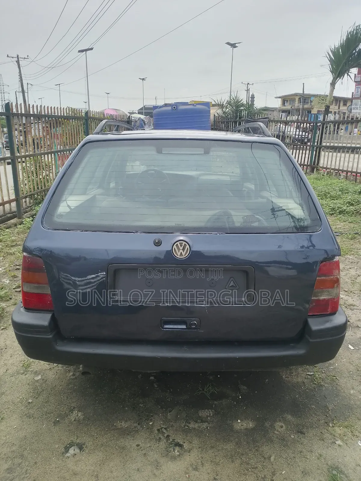 Volkswagen Golf 2000 Blue