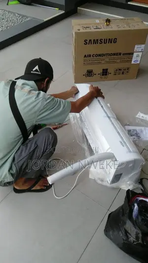 1.5hp Aircorndition Hisense With Full Kits Available