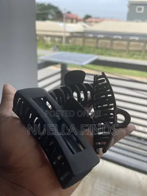 3 PCS Black Hair Clips