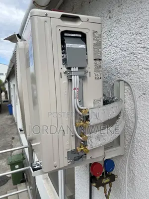 1.5hp Aircorndition Hisense With Full Kits Available