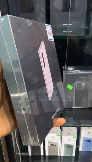 New Samsung Galaxy Z Fold6 512 GB Pink