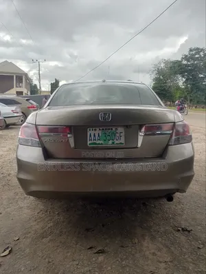Honda Accord 2010 Gold