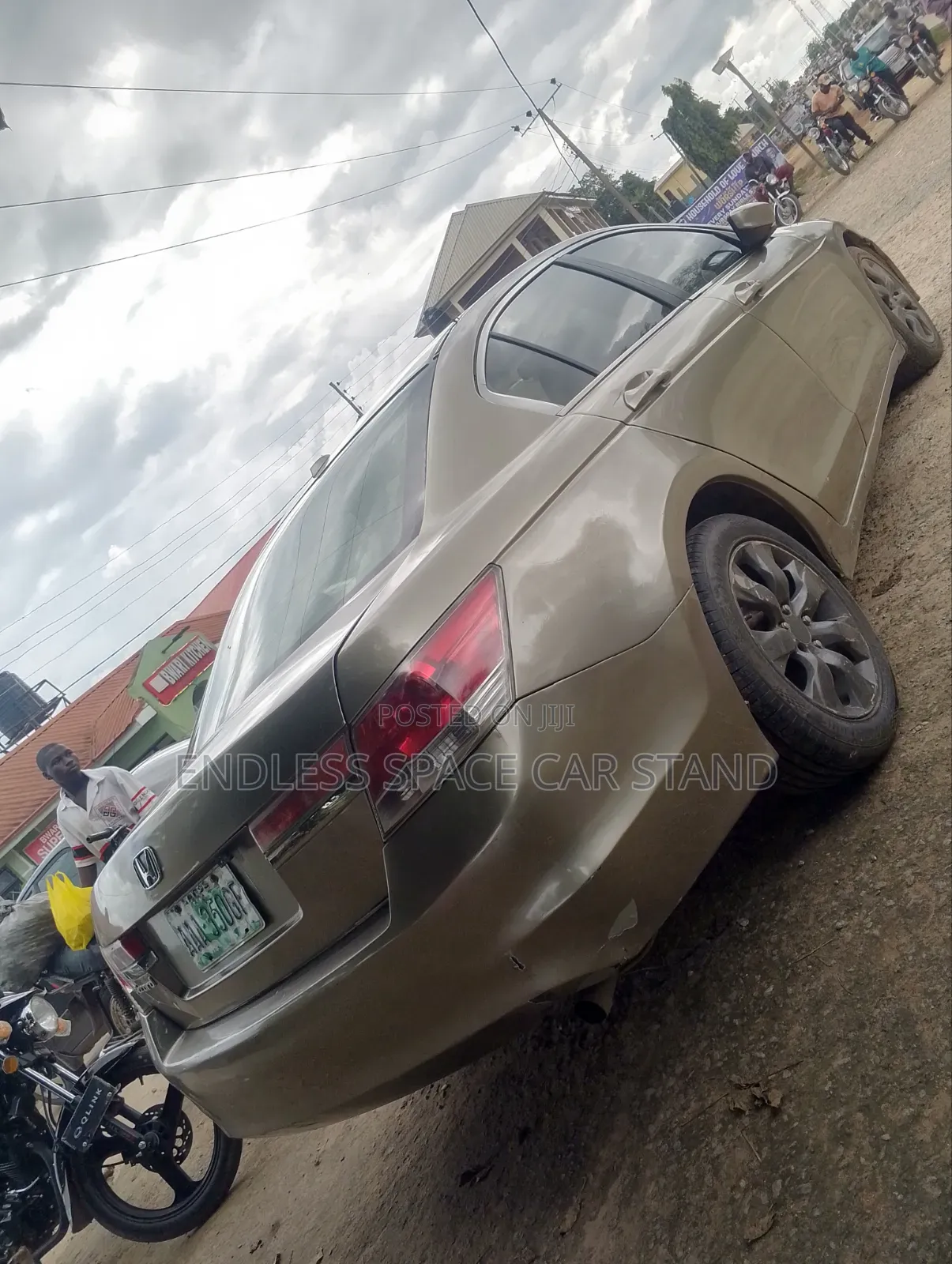 Honda Accord 2010 Gold