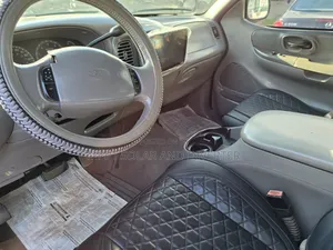 Ford F-150 Automatic 2002 Black