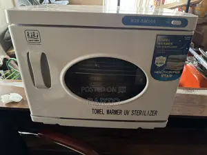 Standard Kiki Towel Warmer With Uv Sterilizer