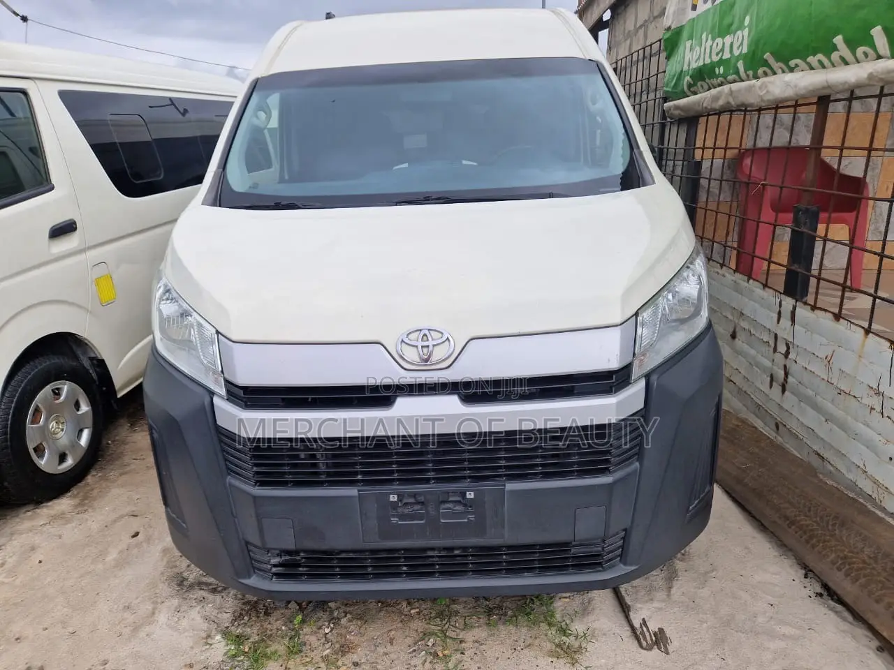 Toyota HiAce 2023 White