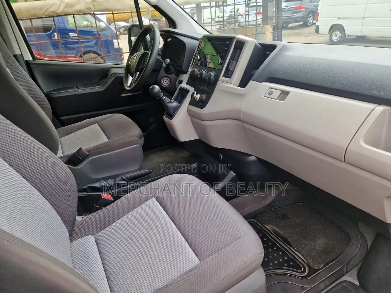 Toyota HiAce 2023 White