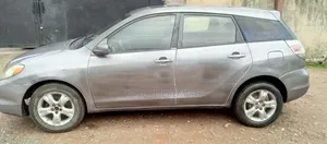 Toyota Matrix Hatchback 1.8 16V AWD 2007 Gray