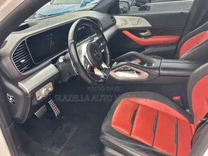Mercedes-Benz GLE-Class 2021 White