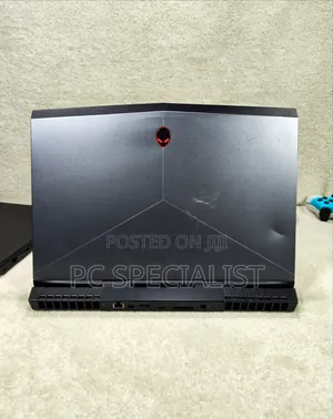 Laptop Alienware 15 R3 16GB Intel Core i7 SSHD+SSD 1T