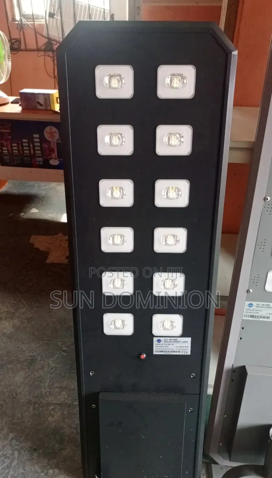 Solar Streetlight Aluminum Body 12eye