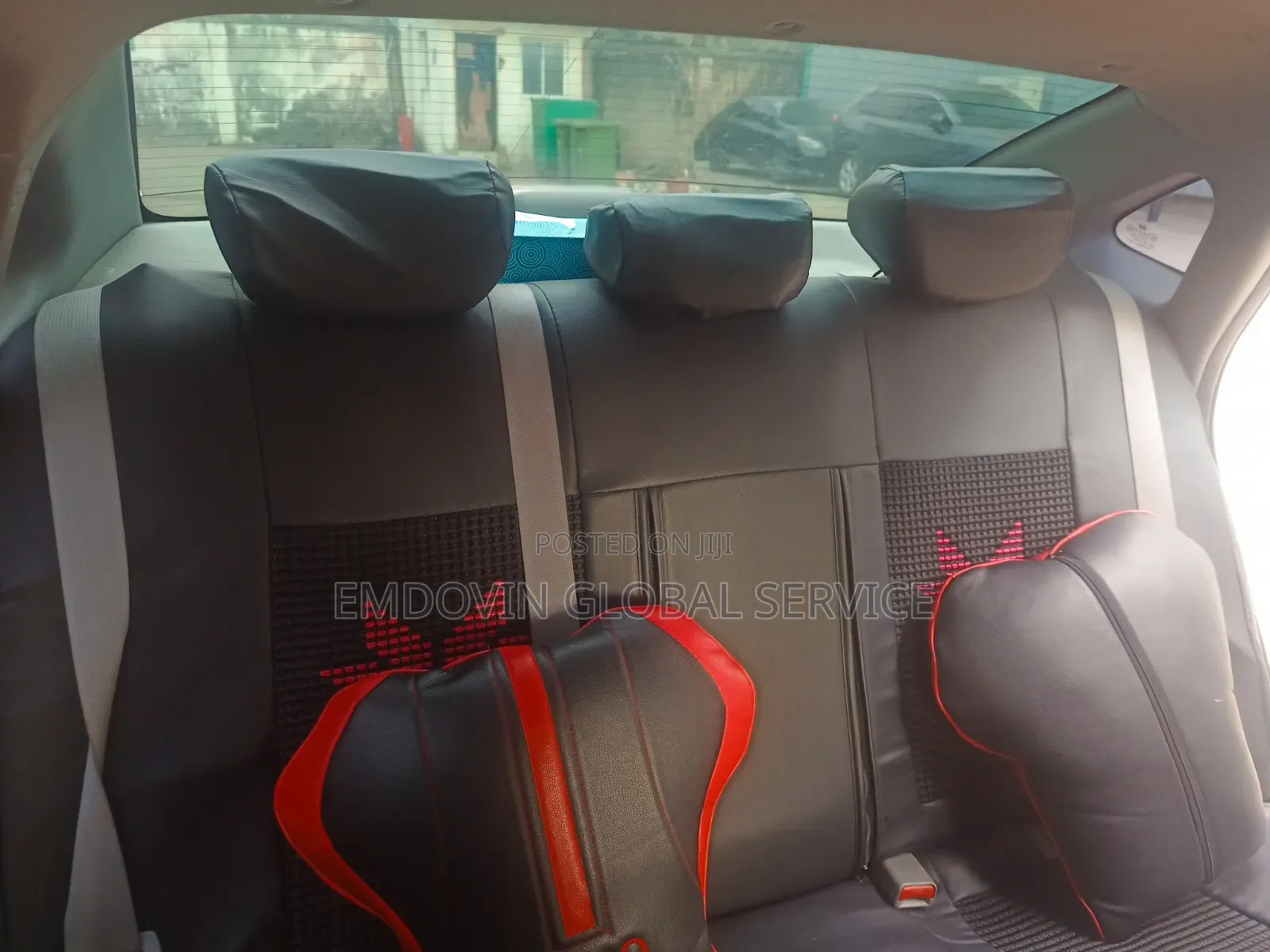 Hyundai Elantra 2010 Silver