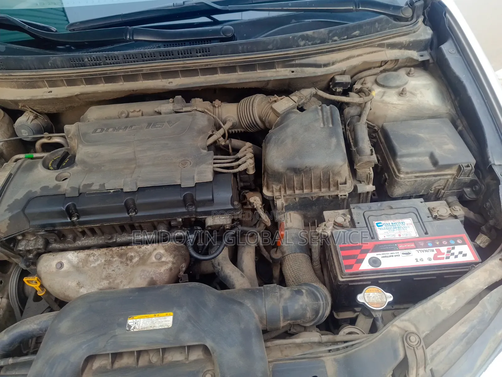 Hyundai Elantra 2010 Silver