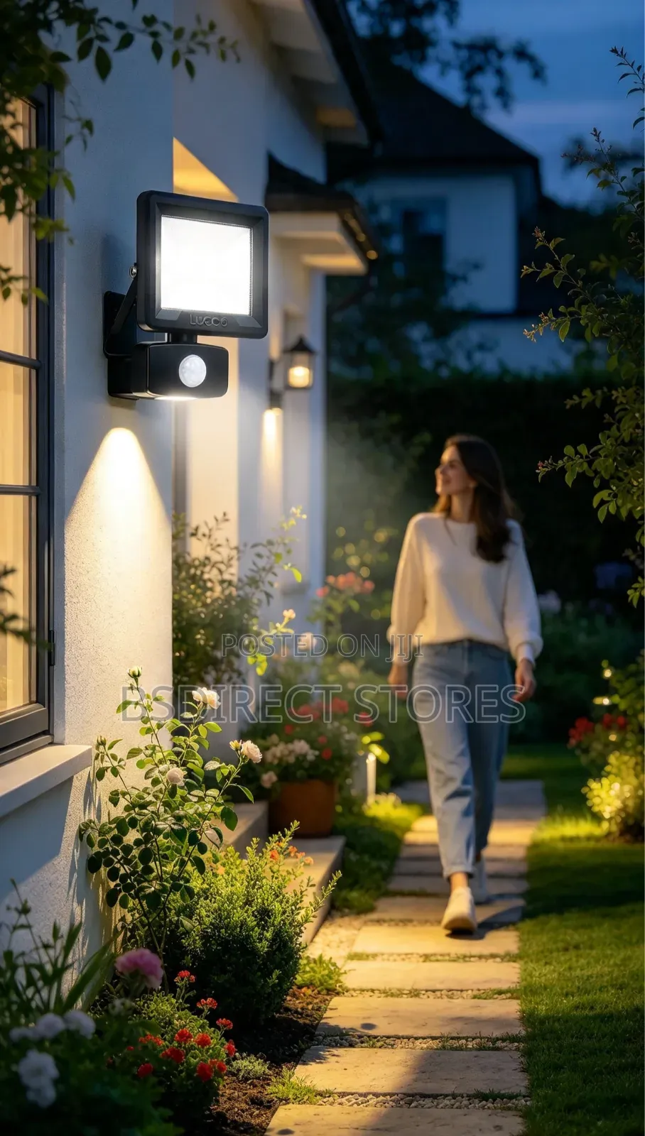 Luceco Eco 20W LED Floodlight for Outdoors-Pir Motion Sensor