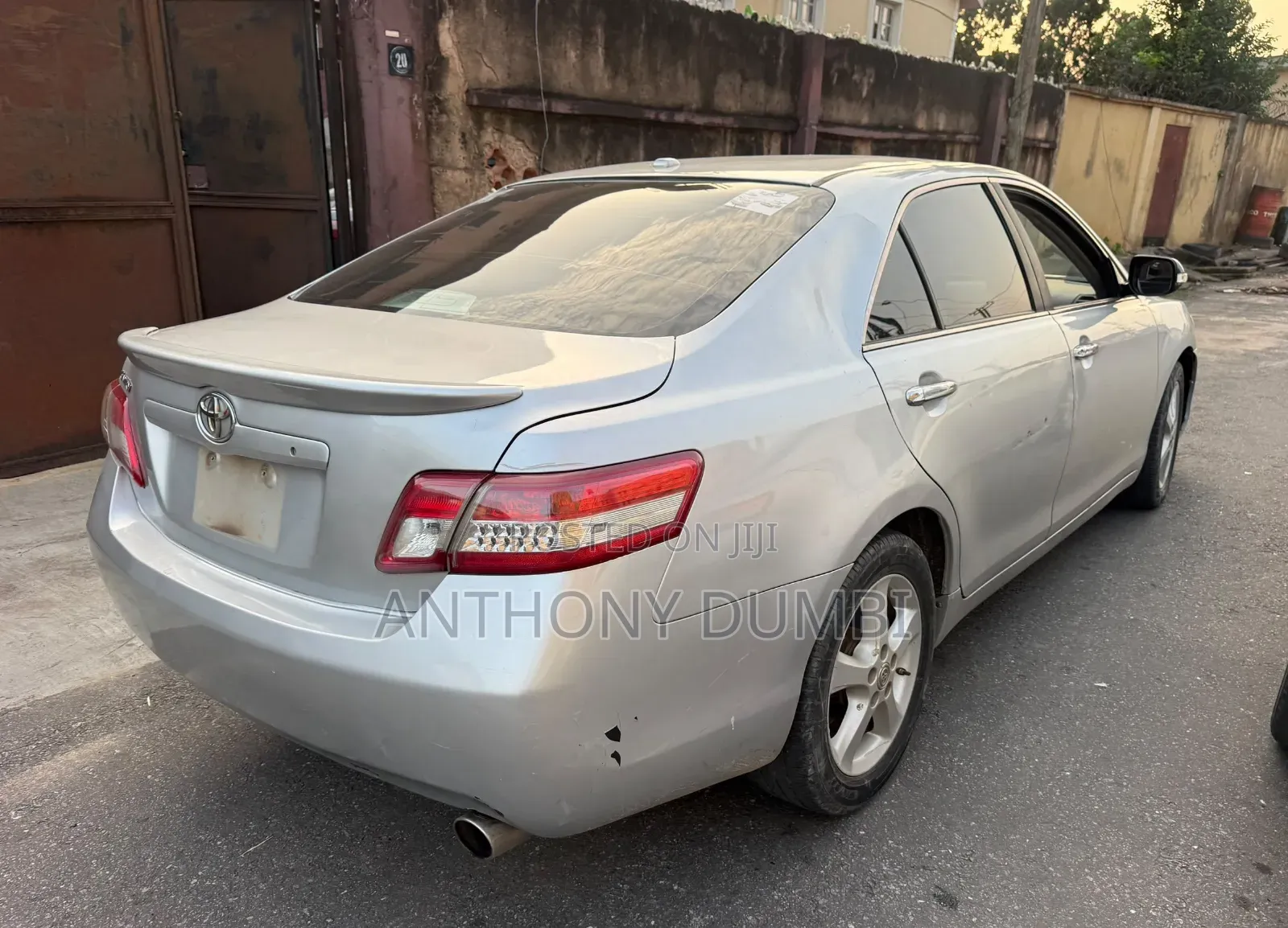 Toyota Camry 2011 Silver