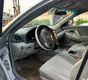 Toyota Camry 2011 Silver