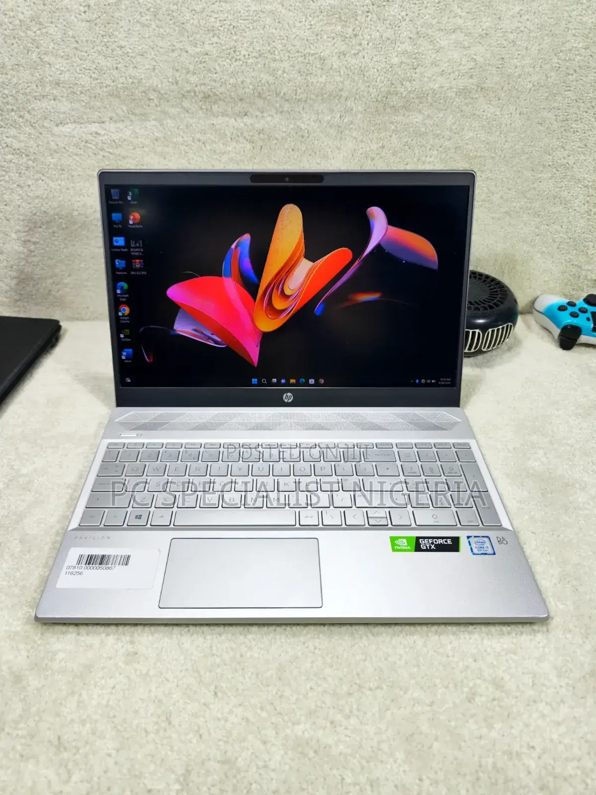Laptop HP Pavilion 15 8GB Intel Core i5 HDD+SSD 256GB