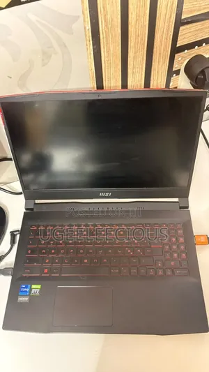 Laptop MSI Katana 15 16GB Intel Core i7 SSD 512GB