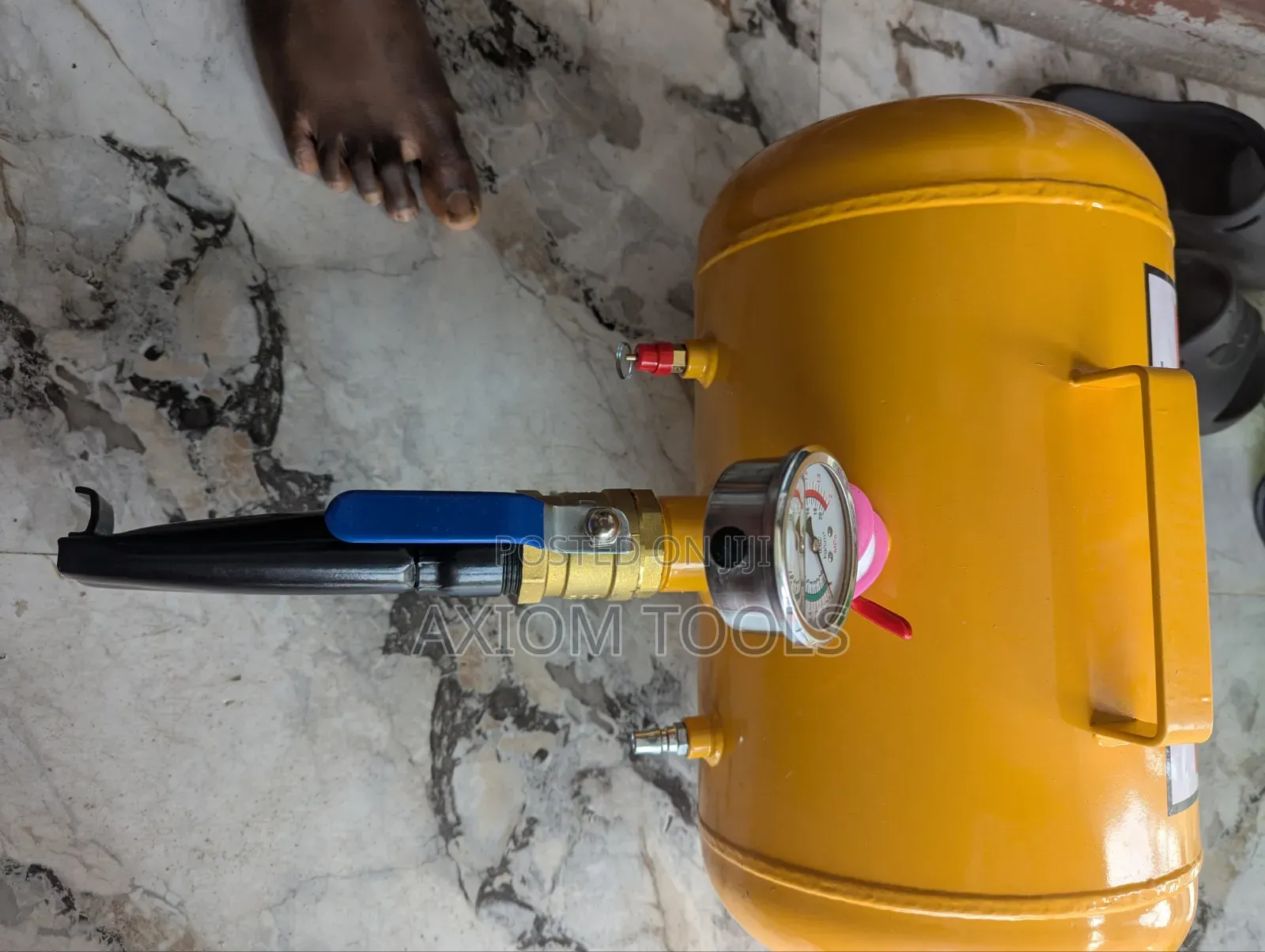 Booster Inflator Tyre Tool